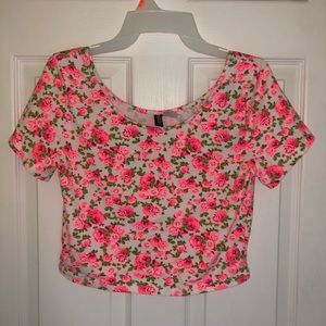 *2 for $15* bright pink rosey crop top!